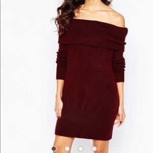 NWT River Island Off-the-Shoulder Sweater Dress